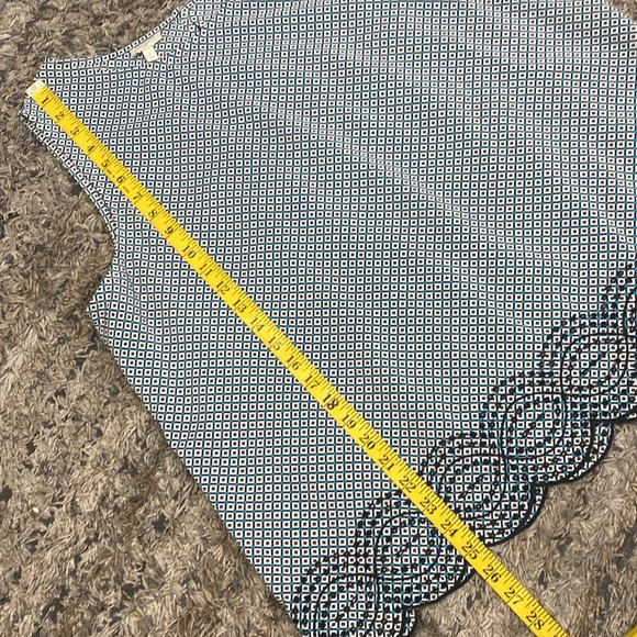 Talbots Blue BLACK Sleeveless blouse w/ scallop embroidered bottom hem sz XL - Picture 5 of 9